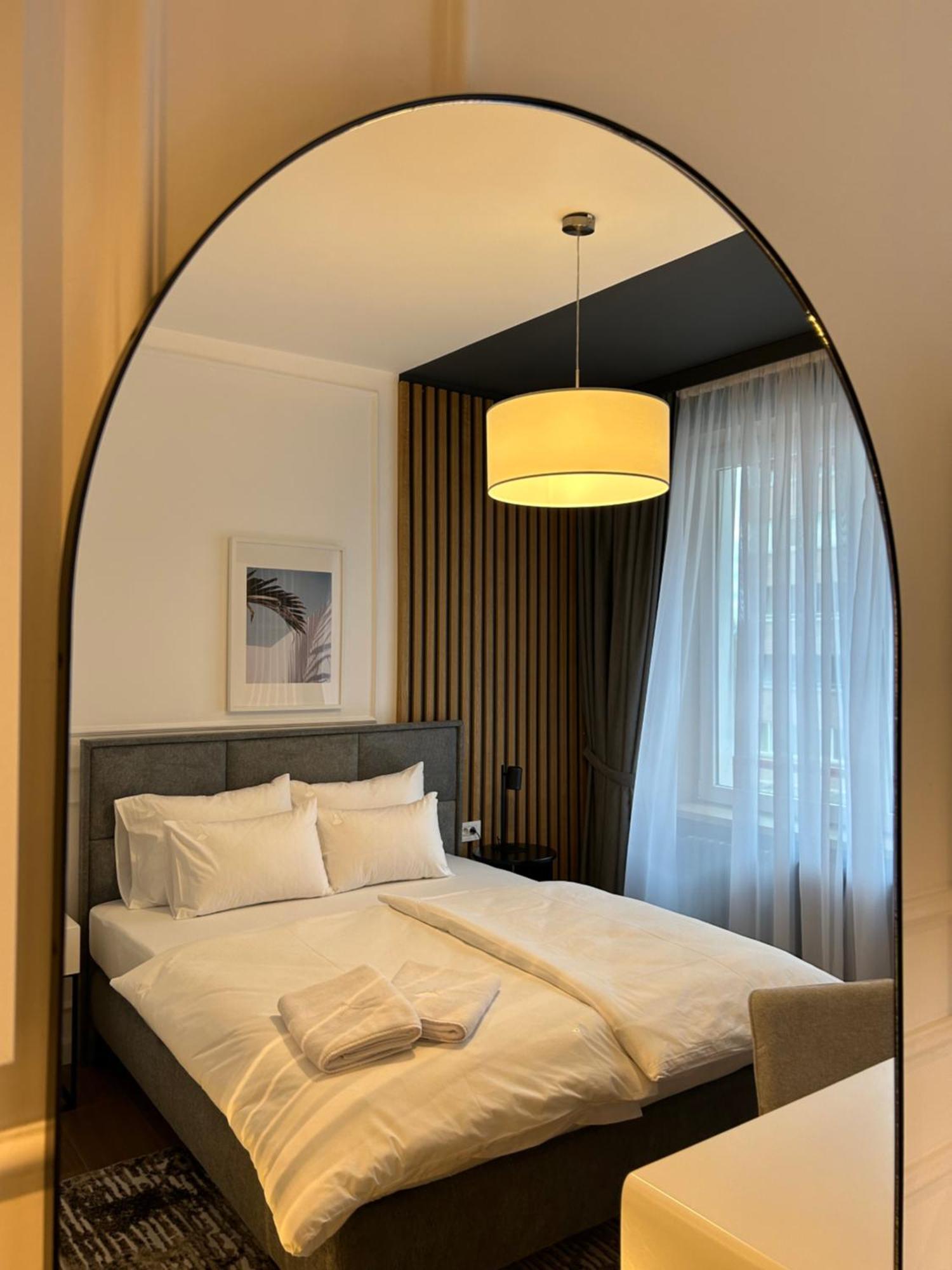 Ferienwohnung Red Riding Hood Belgrad Exterior foto